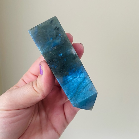 Labradorite Tower - Picture 9 of 10